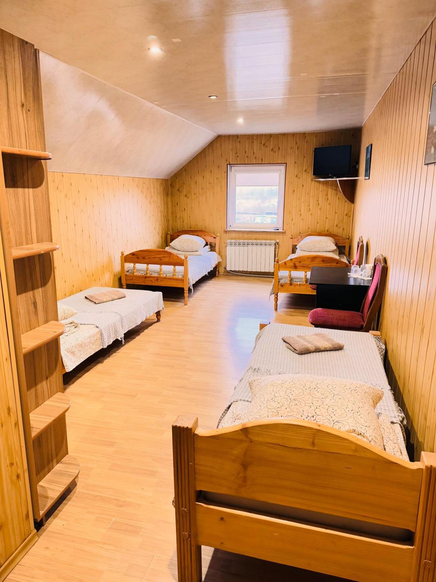 Pid Yavorom Hotel Drogomirchany Bagian luar foto
