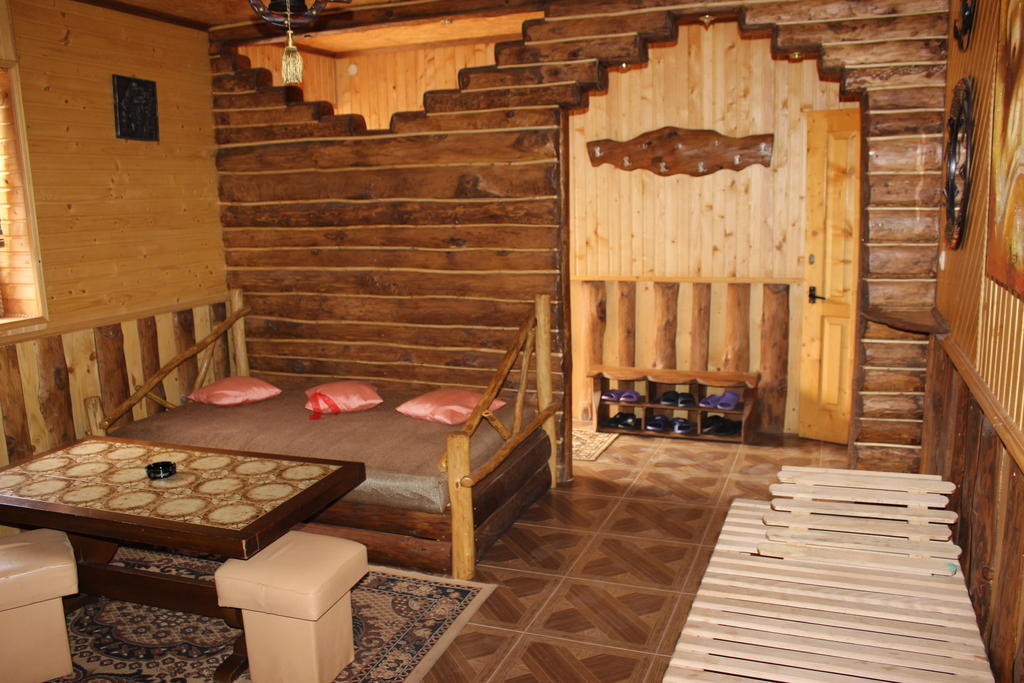 Pid Yavorom Hotel Drogomirchany Bagian luar foto