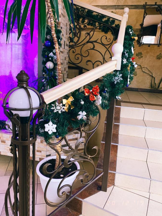 Pid Yavorom Hotel Drogomirchany Bagian luar foto
