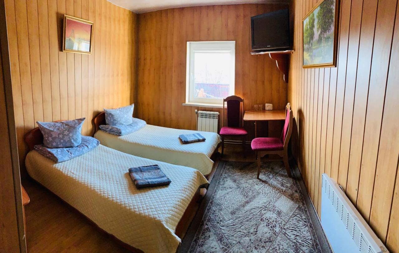 Pid Yavorom Hotel Drogomirchany Bagian luar foto
